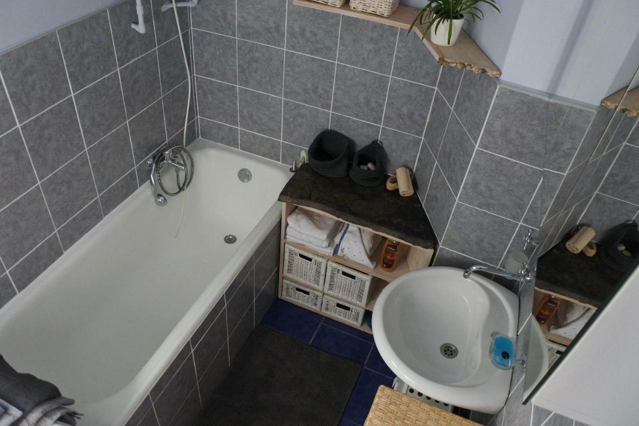 Apartman V Zahrade Praha Troja - Apartment In The Garden Prague Troja Exterior photo